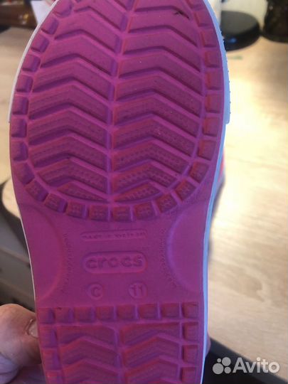 Сандалии для девочки crocs c 11
