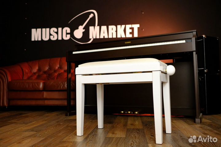 Банкетка для пианино