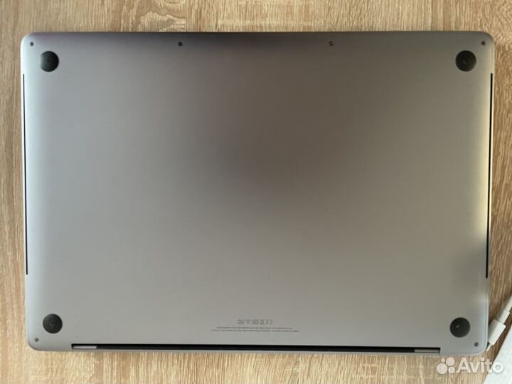 Apple macbook pro 15 2018