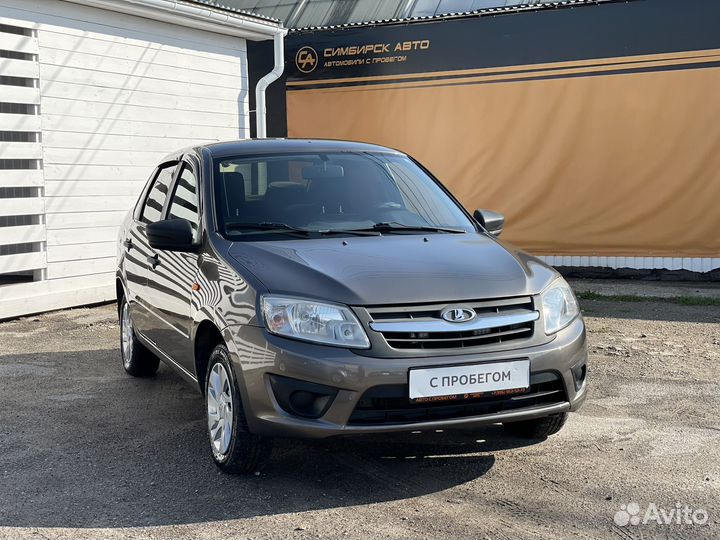 LADA Granta 1.6 МТ, 2016, 130 315 км