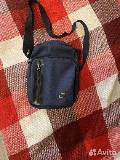 Сумка Кроссбоди Nike Tech мессенджер