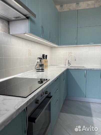 Кухонный гарнитур «Квадро» голубая