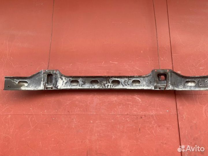 Усилитель бампера передний Wv Crafter фургон cktb