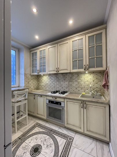 3-к. квартира, 74 м², 4/9 эт.