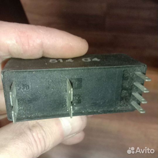 1374613-2 блок управления BMW-3 Series E 30