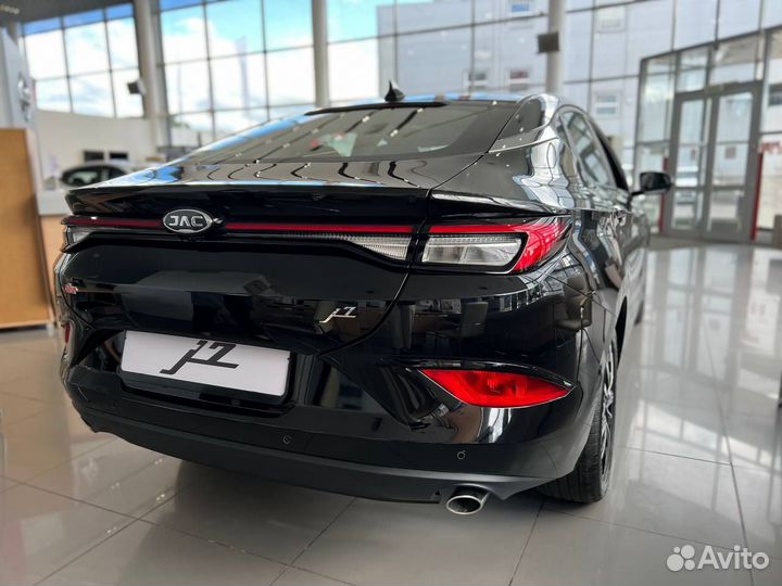 JAC J7 1.5 CVT, 2023