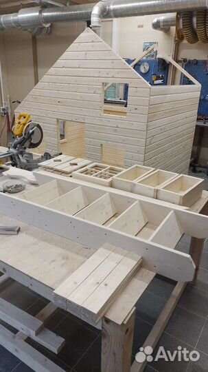 Домик для игр на улице