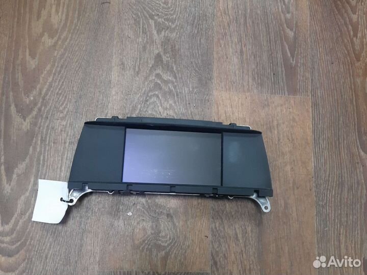 Экран магнитолы BMW F25