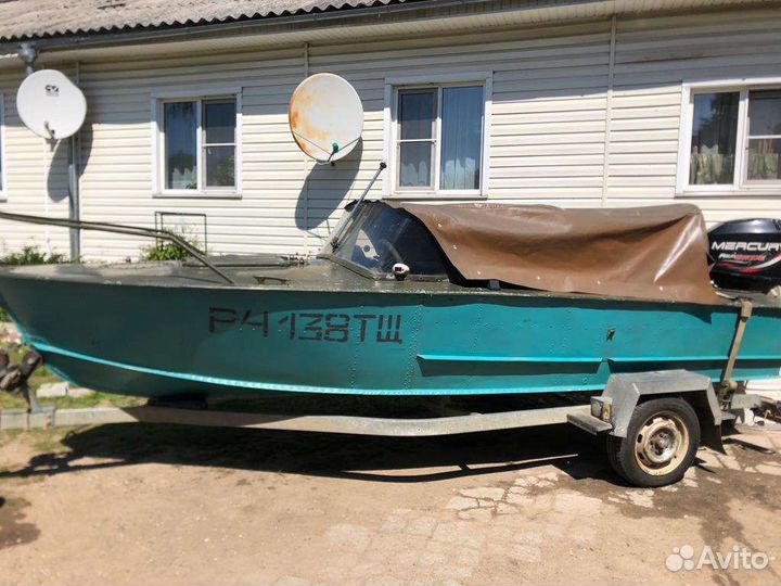 Моторная лодка 