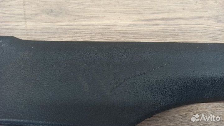 Накладка на порог салона правая Volkswagen Polo 5