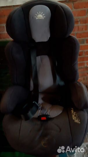 Автомобильное детское кресло от 9 до 36 кг