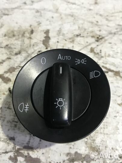 Переключатель света фар Фольксваген Гольф 5 Golf 5