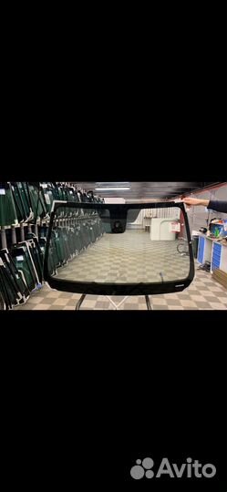 Лобовое стекло на BMW X5 E53