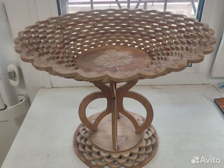 Ваза для фруктов из дерева