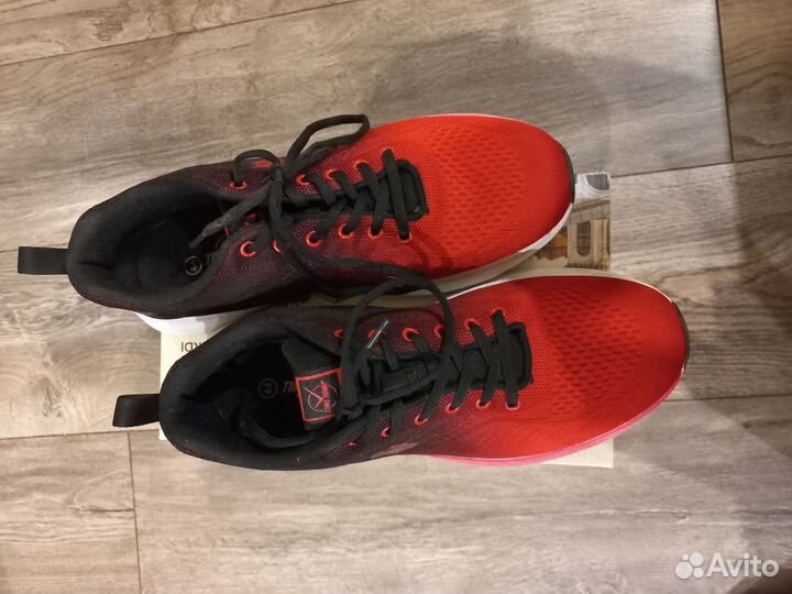 Кроссовки timejump44