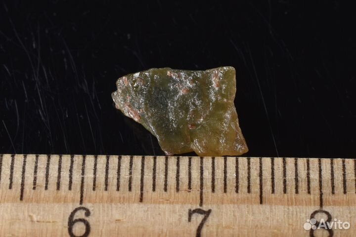 Зеленый сапфир, циркон. Лот №897