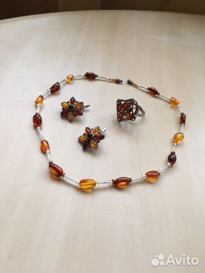 Серебрянные изделия из янраря