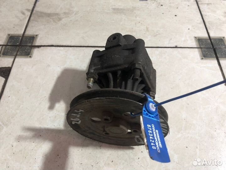 Насос гур Audi 80