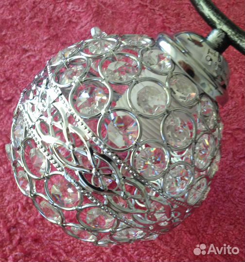 Люстра новая