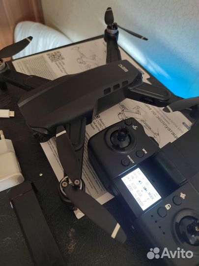 Квадрокоптер дрон с камерой