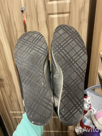 Кроссовки женские burberry 37,5