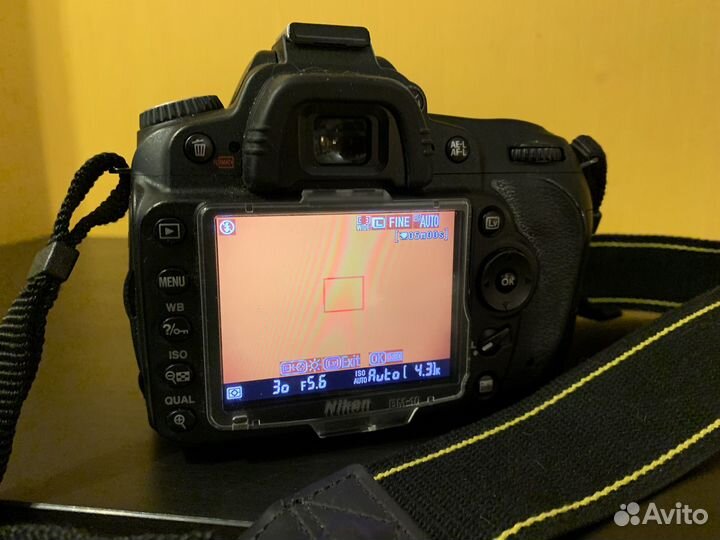 Зеркальный фотоаппарат Nikon D90