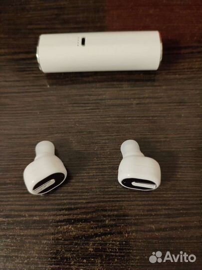 Беспроводные наушники Akai HD-221W