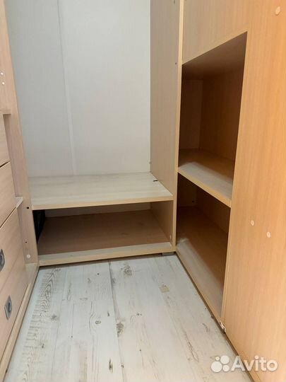 Мебель в детскую комнату