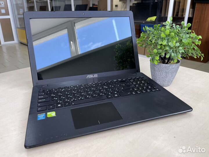 Ноутбук Asus/8GB/GT710/SSD