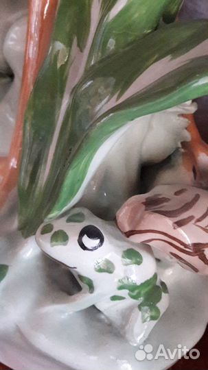 Фарфоровая статуэтка 