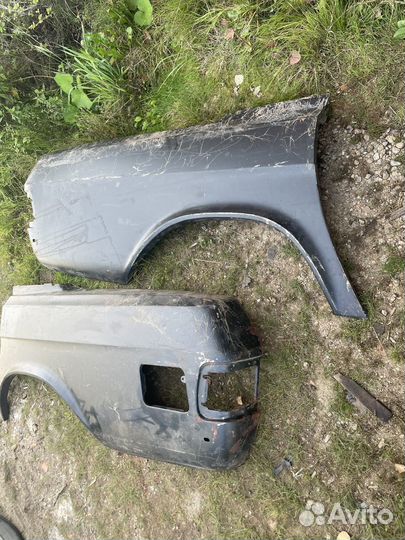 Крылья газ 3102