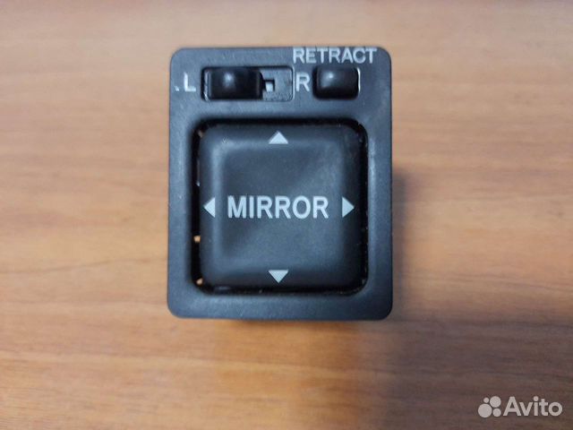 Блок управления зеркалами