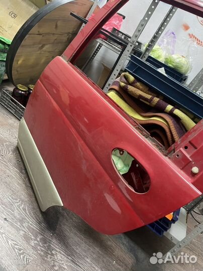 Задняя левая дверь daewoo matiz красная новая