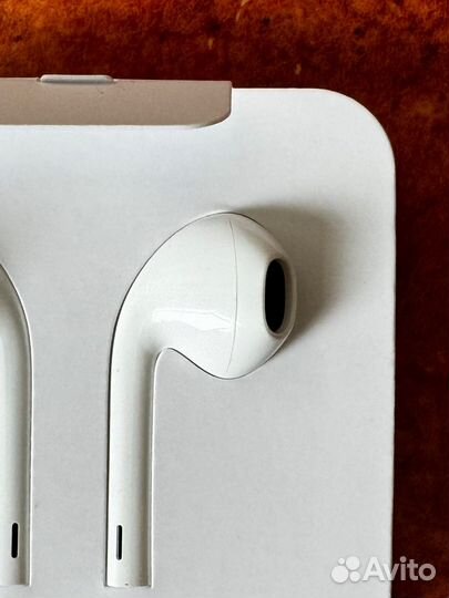 Оригинальные Наушники apple earpods lightning