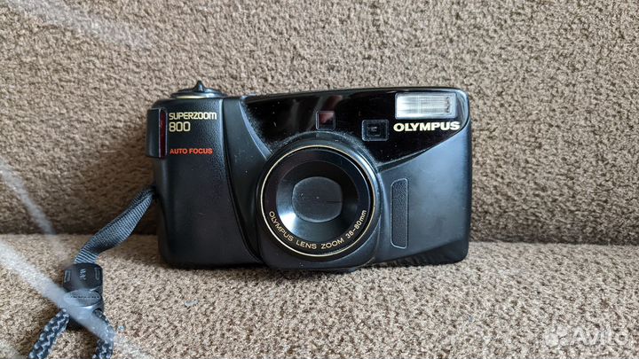 Плёночный фотоаппарат Olympus Superzoom 800