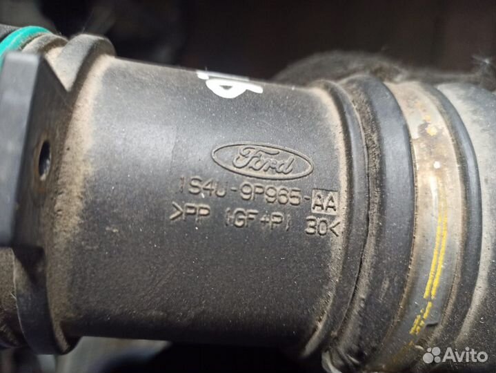 Патрубок воздушного фильтра Ford Focus 1