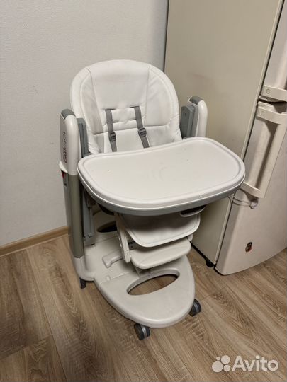 Стульчик для кормления Peg Perego Tatamia