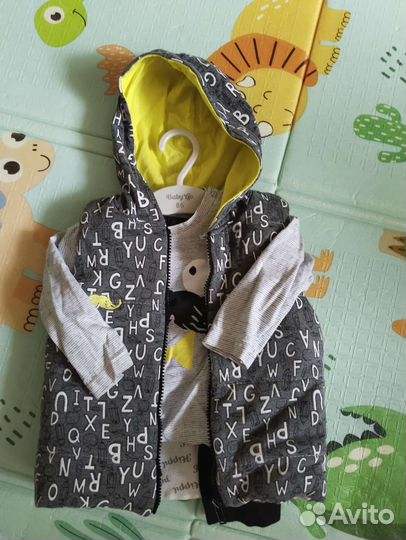 Костюм тройка на мальчика 12-18 месяцев