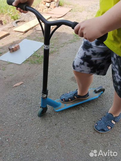 Трюковой самокат