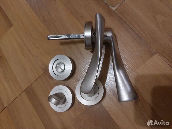 Ручки для межкомнатной двери