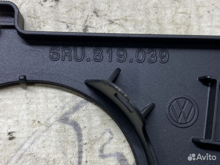 Накладка блока климата volkswagen polo седан 2019