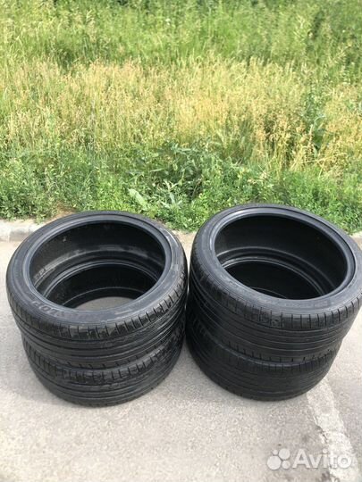 Dunlop SP Sport Maxx GT 245/40 R20 и 275/40 R20