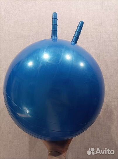 Детский мяч прыгун