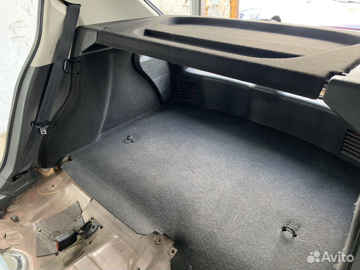Обшивки багажника renault megane 3