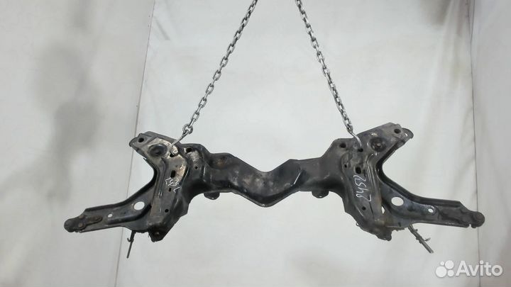 Балка подвески передняя Ford Fiesta, 2000