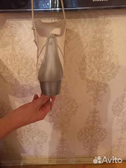 Коньки 33 размер