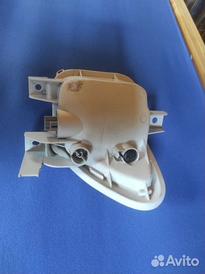 Фонарь противотуманный задний левый Toyota RAV4