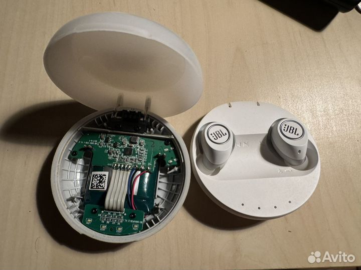 Jbl free на запчасти