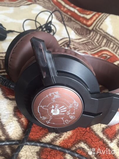 Игровая мышь и наушники