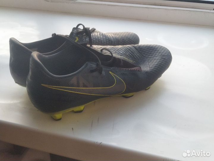 Бутсы nike hypervenom phantom 42р